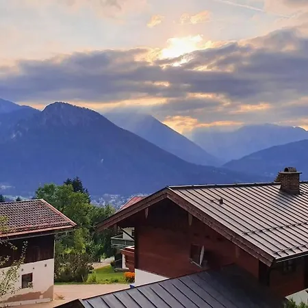 In Der Alpenresidenz Mit Einem Faszinierenden Ausblick Appartement